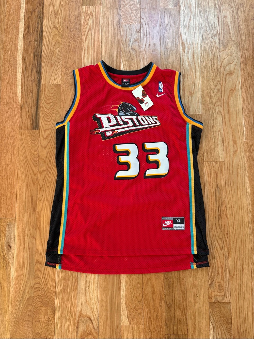 NWT Detroit Pistons Grant Hill 33 Nike Vintage NBA Maroon Alt Jersey 99-00 XL